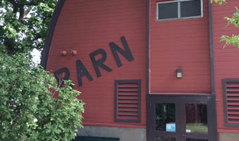 Barn Ahtanum Youth Activities Park 