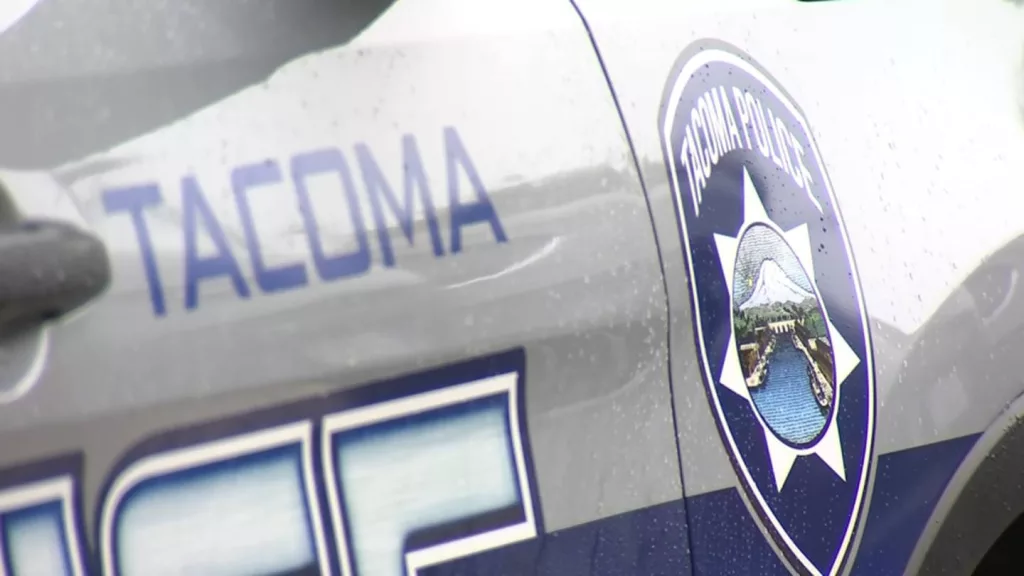 Suspected DUI driver crashes into telephone pole in Tacoma, killing passenger – KIRO 7 News Seattle