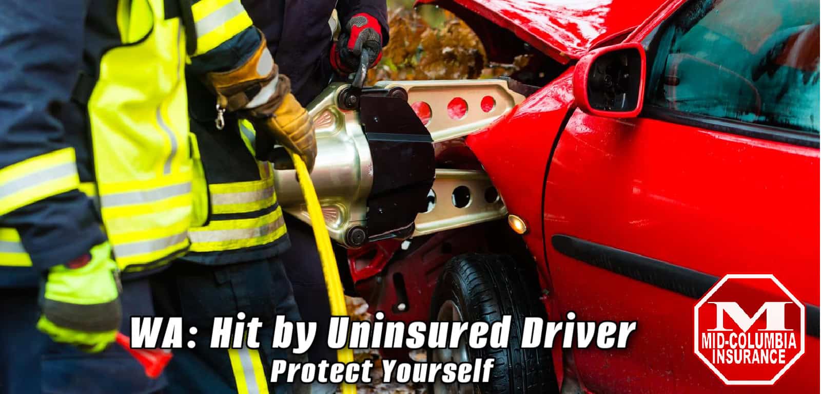 Wa Hit By Uninsured Driver Protect Yourself - Accident - Fire brigade rescues accident Victim of a car using a hydraulic rescue tool